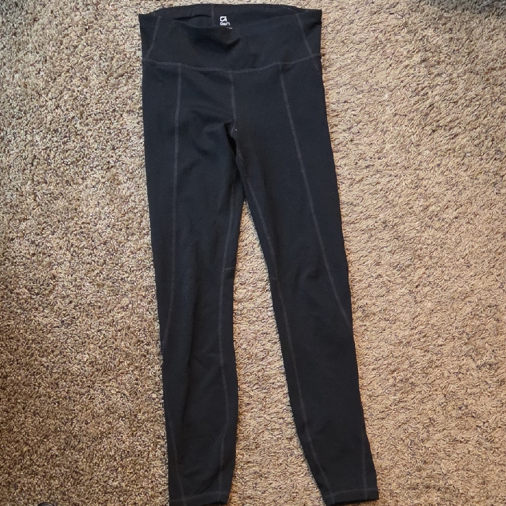 GAP Classic Black High-Waisted Leggings